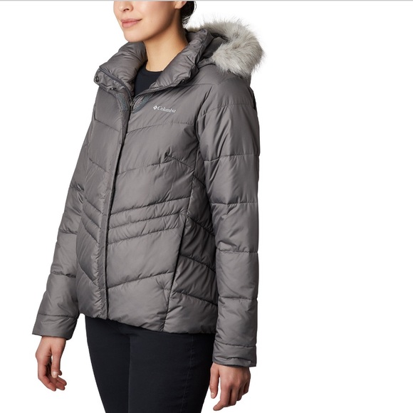 Columbia Women's Peak to Park Insulated fur Jacket